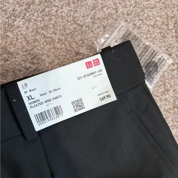 Uniqlo Black Wide Leg High-Waisted Pants - Picture 3 of 4